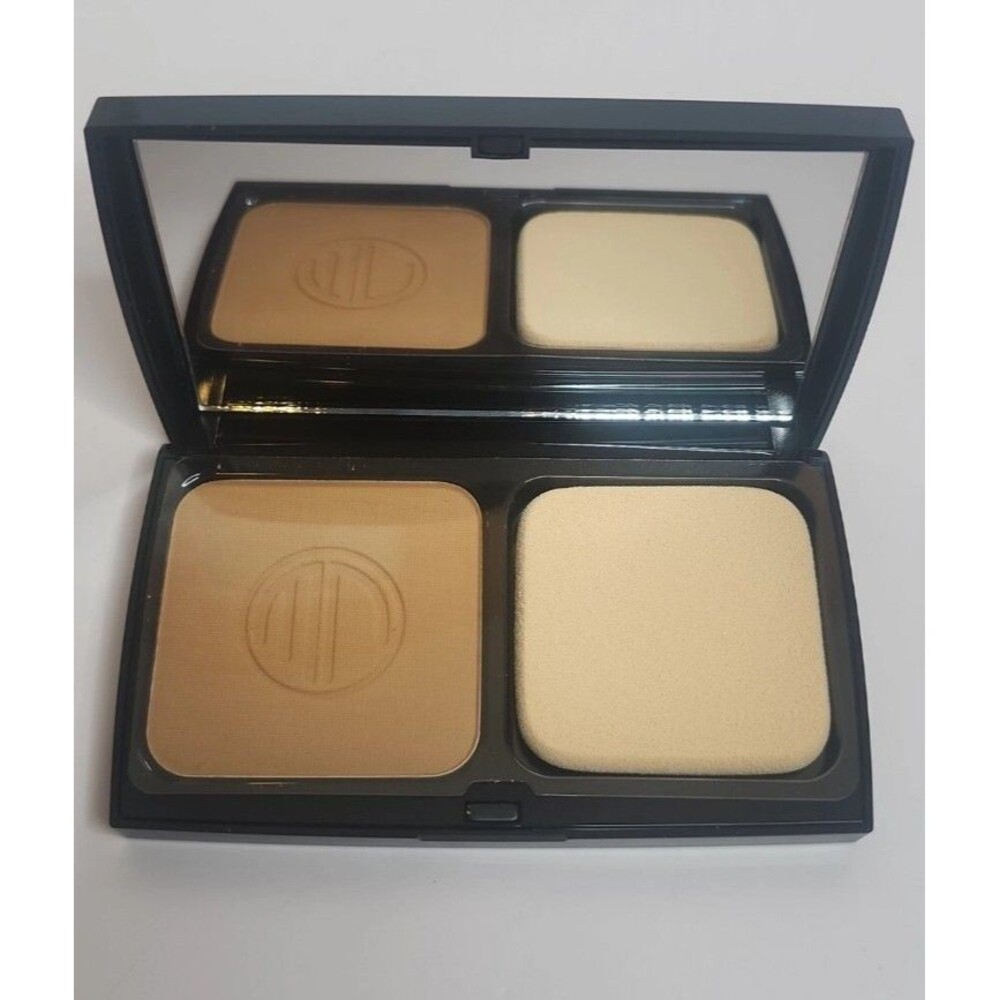 Merle Norman Ultra Powder Foundation Ultra Sandalwood New
